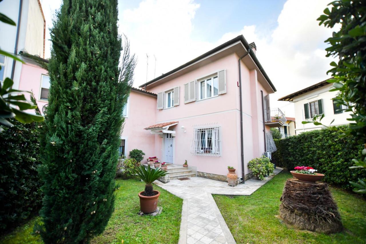 Il Villino Di Monic Pisa Centro Villa Exterior photo
